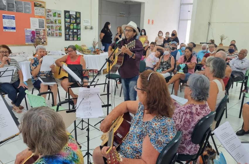 CRAS NASSIF REALIZA FESTA DA PÁSCOA COM GRUPOS DO SERVIÇO DE CONVIVÊNCIA