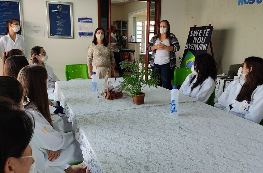 ESTUDANTES DE MEDICINA DA UNIFAJ PARTICIPAM DE INTEGRAÇÃO EM DIFERENTES ÁREAS DA PREFEITURA