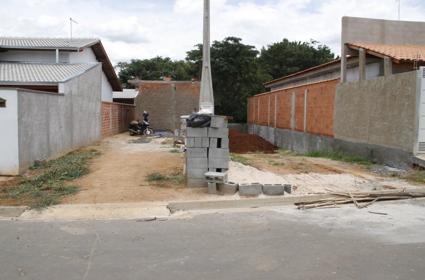 PREFEITURA DE JAGUARIÚNA PRORROGA ATÉ DEZEMBRO REGULARIZAÇÃO DO ‘MEIO LOTE’