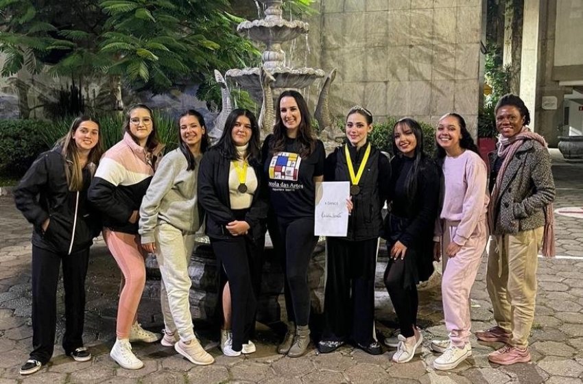 GRUPO DE DANÇA DA ESCOLA DAS ARTES É PREMIADO EM SÃO PAULO