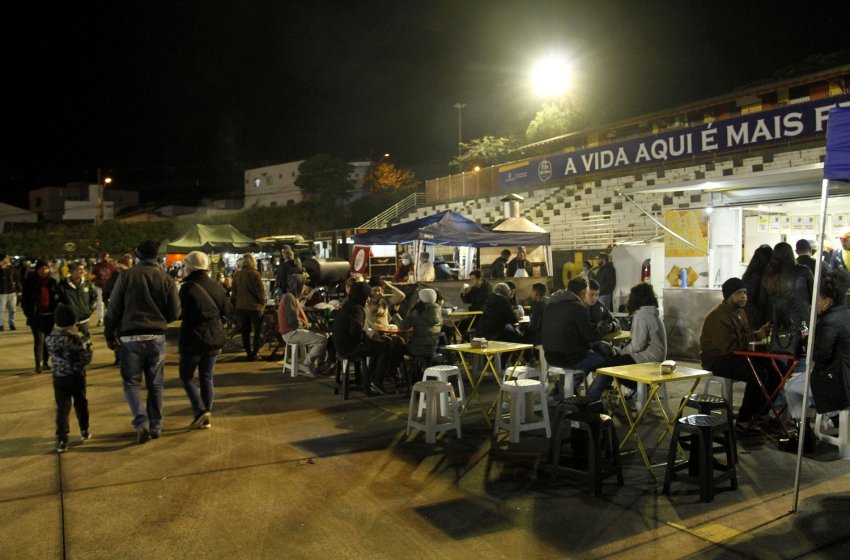 CULTURA ENCERRA INSCRIÇÕES DE COMERCIANTES PARA A FEIRA NOTURNA