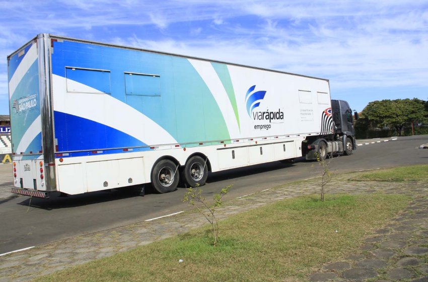 CARRETA VIA RÁPIDA CHEGA A JAGUARIÚNA E OFERECE TRÊS CURSOS GRATUITOS