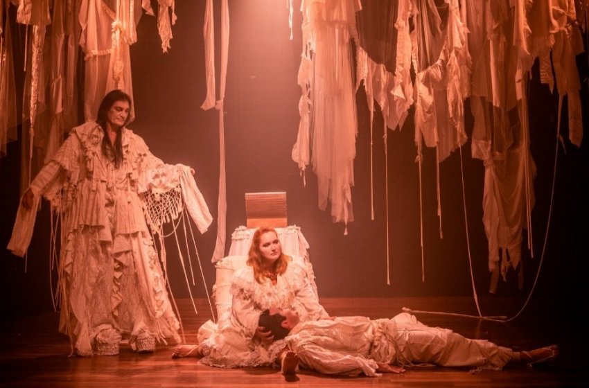 “SAUDADE É UMA BRECHA NO VAZIO DO TEMPO” SERÁ APRESENTADO SÁBADO NO TEATRO DE JAGUARIÚNA 