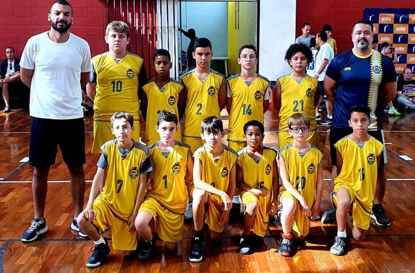 BASQUETE SUB-11 DE JAGUARIÚNA VENCE CLUBE JUNDIAIENSE E MANTÉM INVENCIBILIDADE