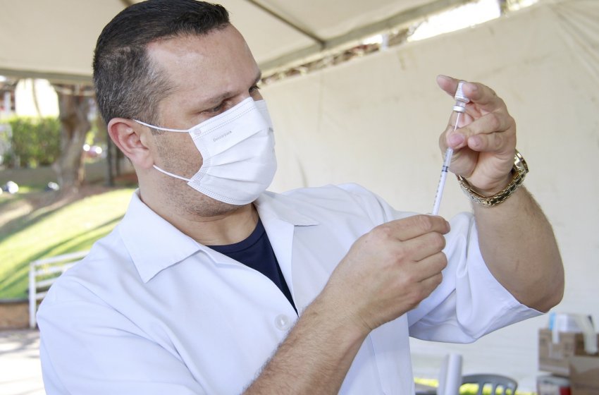 SAÚDE INICIA VACINAÇÃO DE CRIANÇAS DE 3 E 4 ANOS CONTRA COVID-19