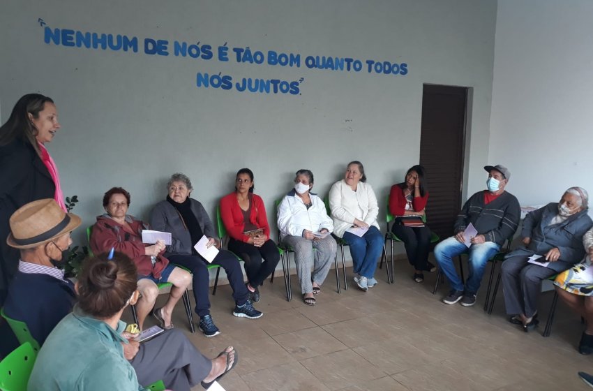 NO ‘AGOSTO LILÁS’, CRAS CRUZEIRO DO SUL DISCUTE VIOLÊNCIA CONTRA A MULHER