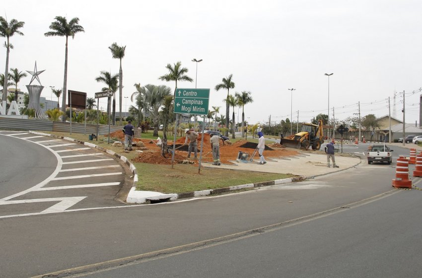 PREFEITURA REALIZA MELHORIAS NA REGIÃO DO PORTAL DE JAGUARIÚNA 