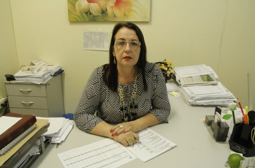 NOTA DE PESAR PELA MORTE DA EX-SECRETÁRIA CRISTINA SERRA