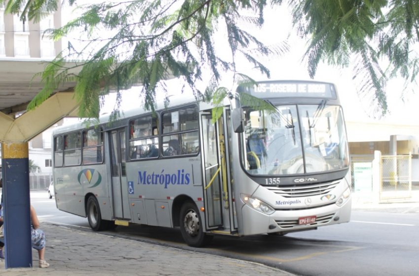 LEI MUNICIPAL GARANTE GRATUIDADE PARA MAIORES DE 60 ANOS NO TRANSPORTE PÚBLICO MUNICIPAL DE JAGUARIÚNA