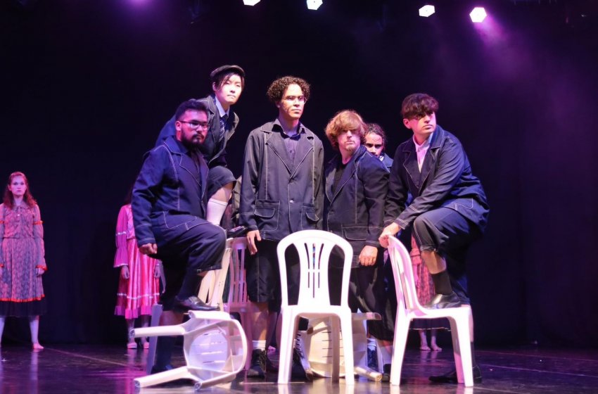 ESCOLA DAS ARTES APRESENTA “O DESPERTAR DA PRIMAVERA” NO TEATRO DE JAGUARIÚNA