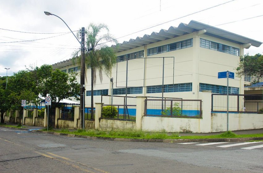 CEJA DE JAGUARIÚNA AGORA É NA ESCOLA AMÂNCIO BUENO