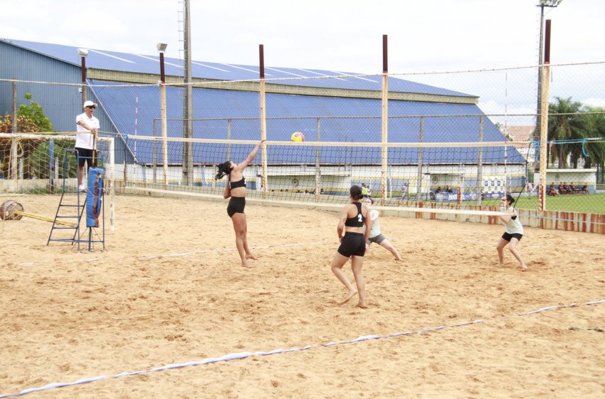 PREFEITURA ABRE INSCRIÇÕES PARA TORNEIO MUNICIPAL DE VÔLEI DE PRAIA