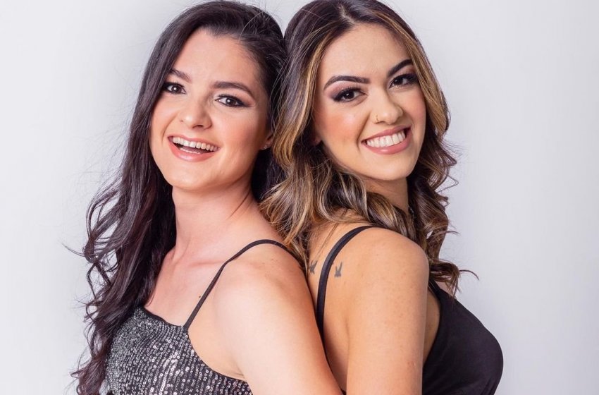 FEIRA NOTURNA TERÁ SHOW DA DUPLA KARINA & FLAVIANE