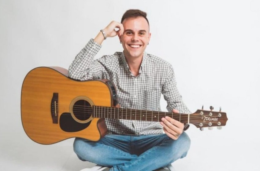 “MÚSICA NA PRAÇA” VOLTA A ACONTECER NA PRAÇA UMBELINA BUENO