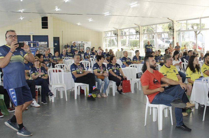 EQUIPE DE JAGUARIÚNA CONQUISTA 5 MEDALHAS NO JOMI E CLASSIFICA 3 MODALIDADES PARA FINAL ESTADUAL 