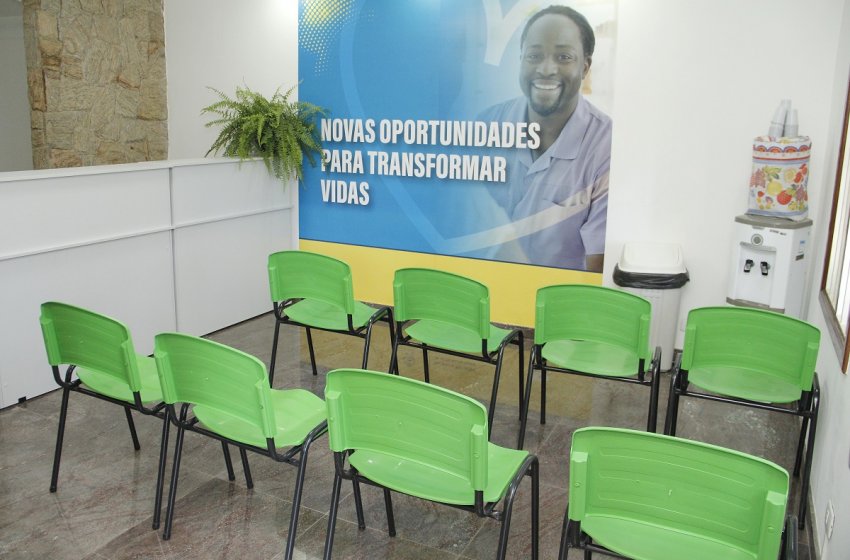 CRAS CENTRO É INAUGURADO EM CERIMÔNIA MARCADA POR HOMENAGEM A VALDOMIRO VICENTIN