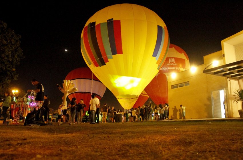 FESTIVAL DE FÉRIAS TERÁ SHOW DE BALÕES NO FIM DE SEMANA E MUITO MAIS!