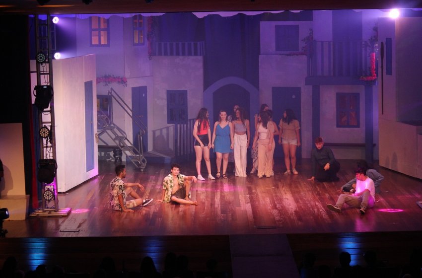 ESTREIA DO ESPETÁCULO ‘MAMMA MIA’ LOTA TEATRO MUNICIPAL DE JAGUARIÚNA