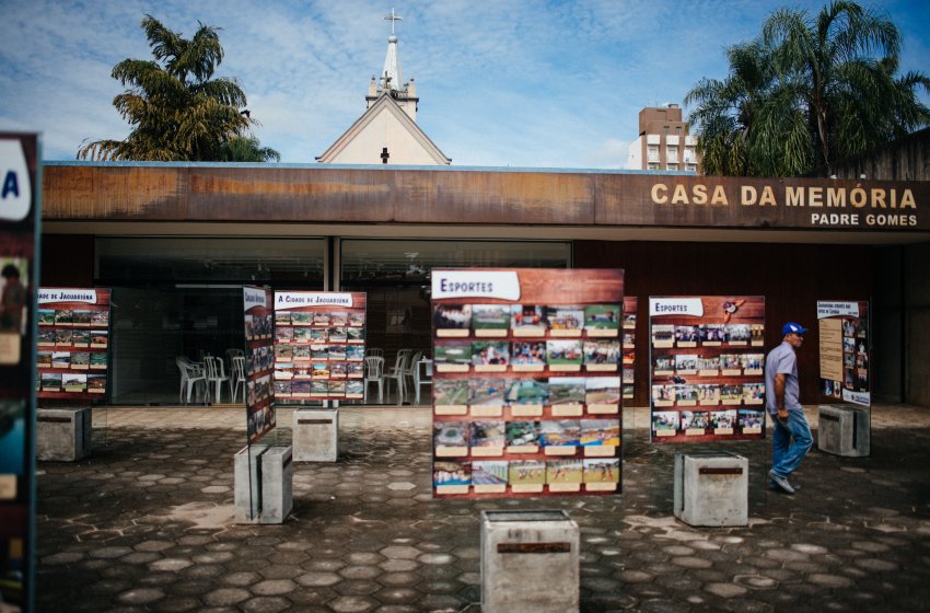 CASA DA MEMÓRIA INAUGURA EXPOSIÇÃO 