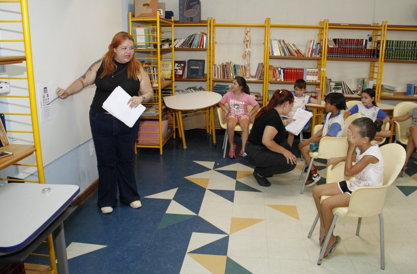 ALUNOS DE ESCOLAS MUNICIPAIS DE JAGUARIÚNA PASSAM POR AVALIAÇÃO OFTALMOLÓGICA 