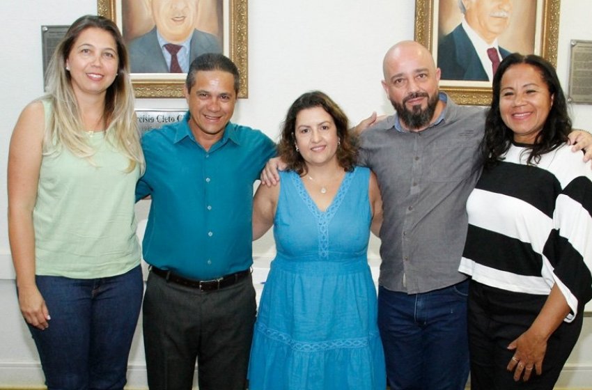 NOVOS CONSELHEIROS TUTELARES DE JAGUARIÚNA TOMAM POSSE
