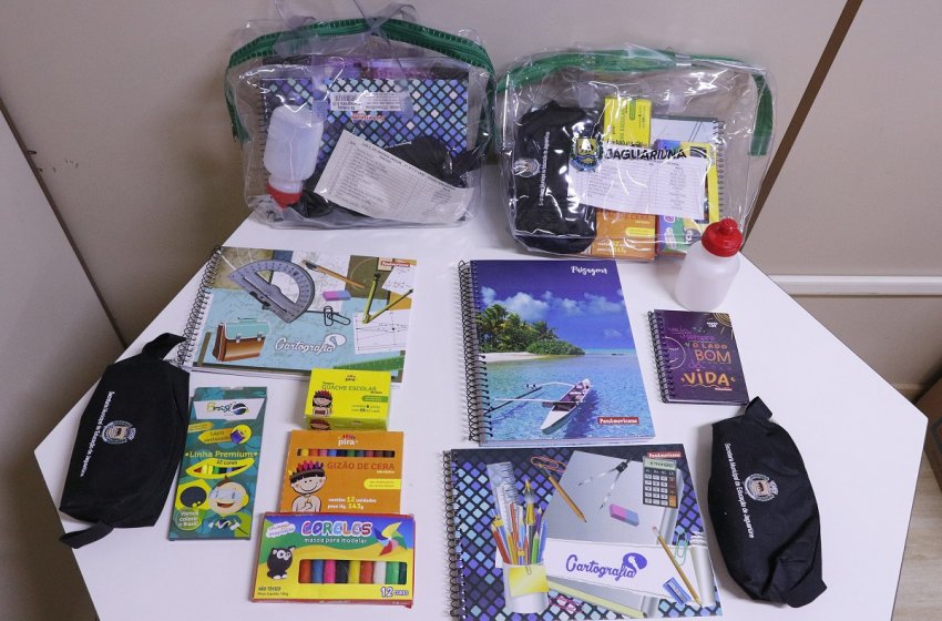PREFEITURA DE JAGUARIÚNA VAI ENTREGAR KITS DE MATERIAL ESCOLAR NOS DIAS 7, 8 E 9 DE FEVEREIRO