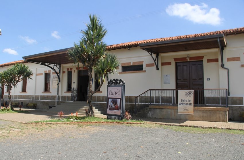 DOMINGO TEM CAFÉ COM VIOLA NO CENTRO DE CULTURA CAIPIRA, NA ESTAÇÃO DE GUEDES