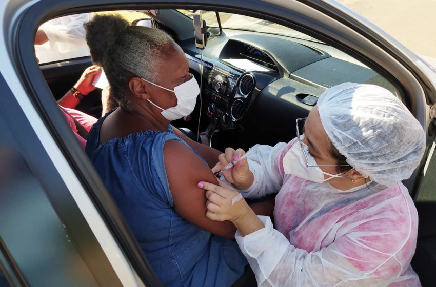 VACINAÇÃO PARA PESSOAS A PARTIR DE 68 ANOS CONTRA A COVID COMEÇA SEGUNDA-FEIRA EM JAGUARIÚNA