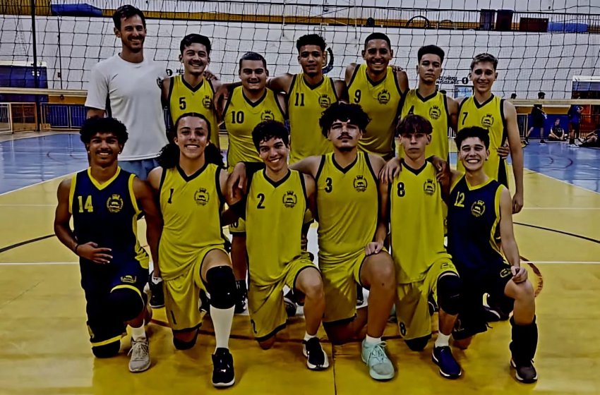 EQUIPES DE VOLEIBOL AGITAM AZULÃO NA IV COPA JAGUARIÚNA