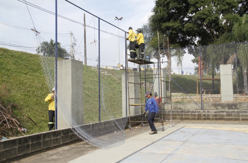 PREFEITURA DE JAGUARIÚNA INICIA REVITALIZAÇÃO DE PRAÇAS PÚBLICAS