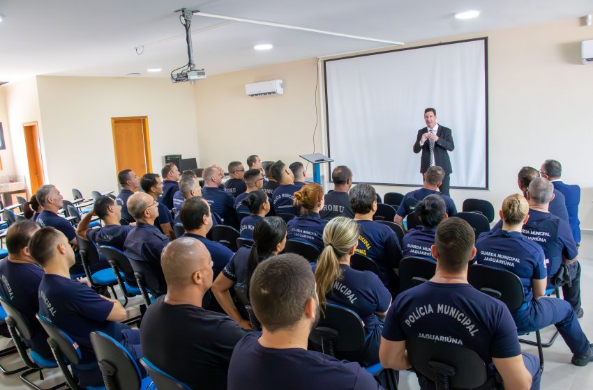 SEGURANÇA PROMOVE TREINAMENTO COM PARTICIPAÇÃO DE PROMOTOR DE JUSTIÇA
