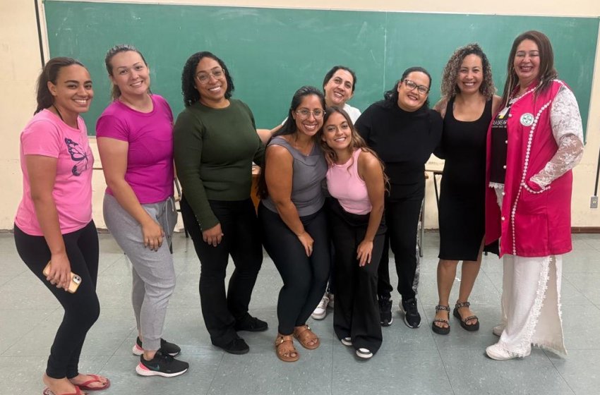 ALUNAS DE ESTÉTICA DA ESCOLA DAS ARTES REALIZAM ATENDIMENTOS GRATUITOS NA PRAÇA UMBELINA BUENO