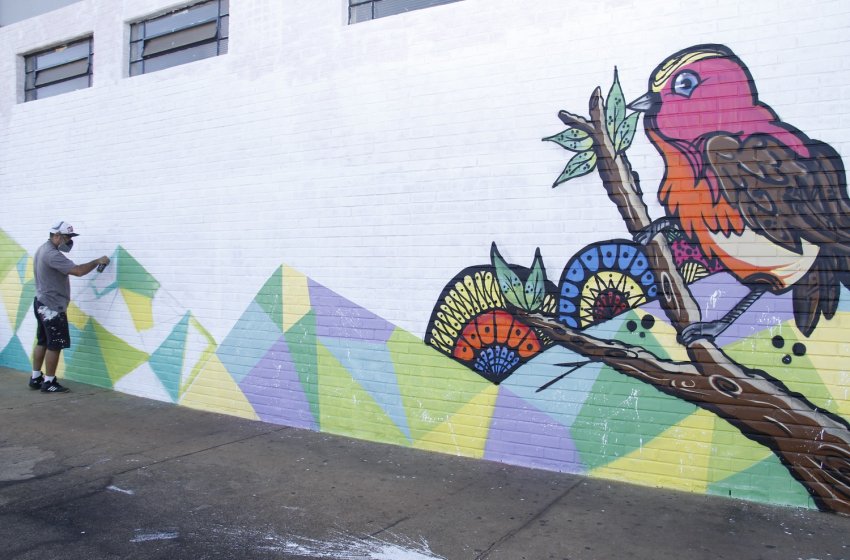 RODOVIÁRIA DE JAGUARIÚNA GANHA PINTURA ARTÍSTICA
