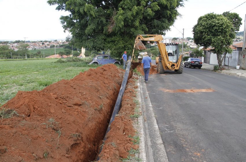 OBRAS DA NOVA ADUTORA DE ÁGUA DE JAGUARIÚNA CHEGAM AO BAIRRO JARDIM EUROPA