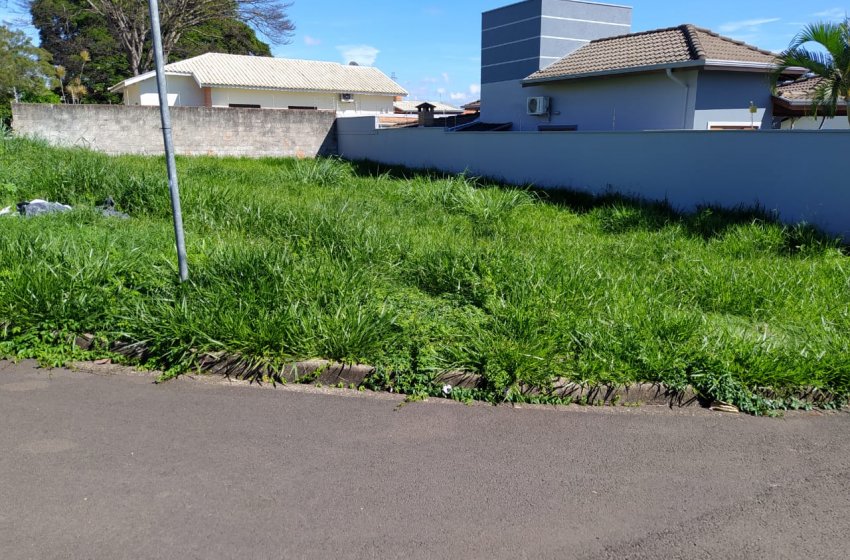 PREFEITURA DE JAGUARIÚNA NOTIFICA 533 DONOS DE TERRENOS PARA LIMPEZA E INTENSIFICA ROÇAGEM EM ÁREAS PÚBLICAS 